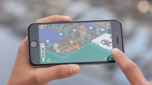 Save New New York in Futurama: Worlds of Tomorrow