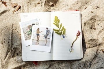 Klush Lets You Create Your Own Photo Diary, and Sneak a Peek Into Others
