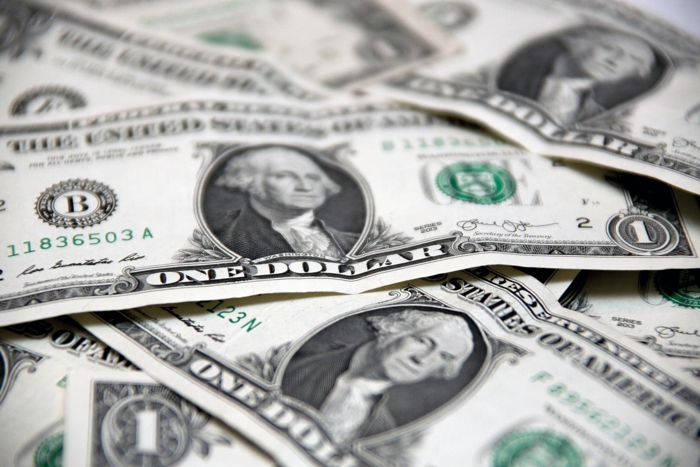 Join the Circle If You Want to Send Money Securely and With No Fees